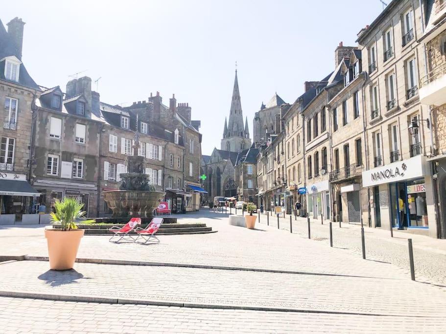 New Confort Et Elegance Face A La Gare Guingamp Exterior photo